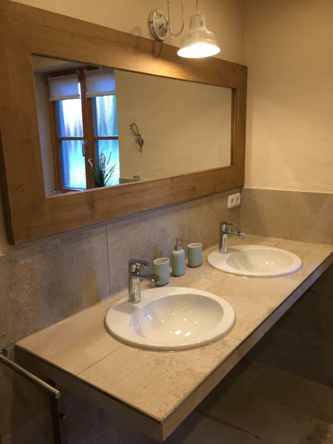 ברנאו אם כימסי Chiemsee Beachhouse Apartment מראה חיצוני תמונה